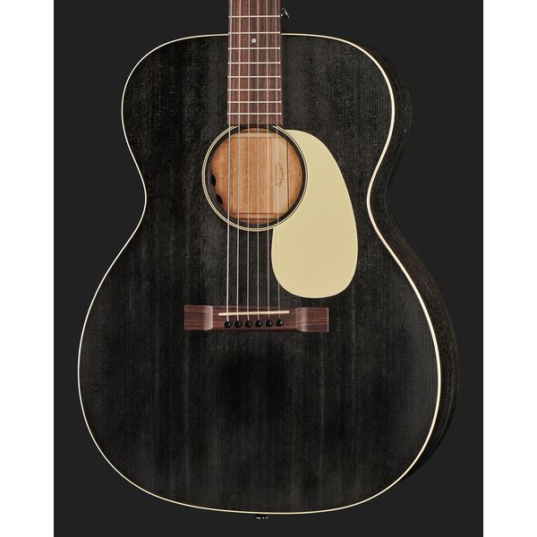 Martin Guitars 000-17E Black Smoke mit Tonabnehmer und Softcase