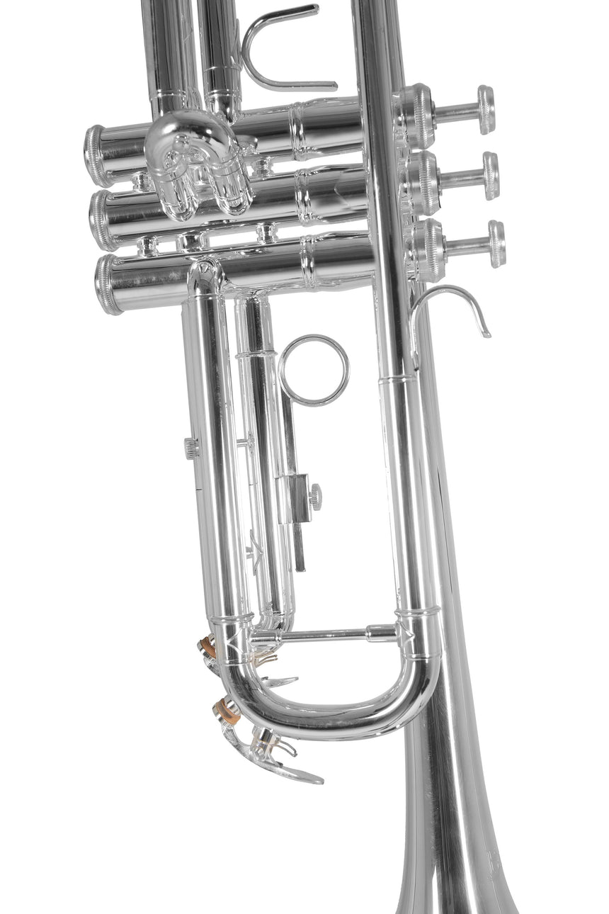 Trompette Bach TR 650S argentée 