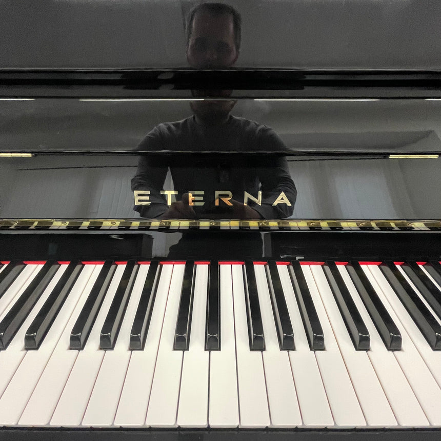 Yamaha Eterna Klavier ER 10 schwarz poliert Bj. 2001 (gebraucht)